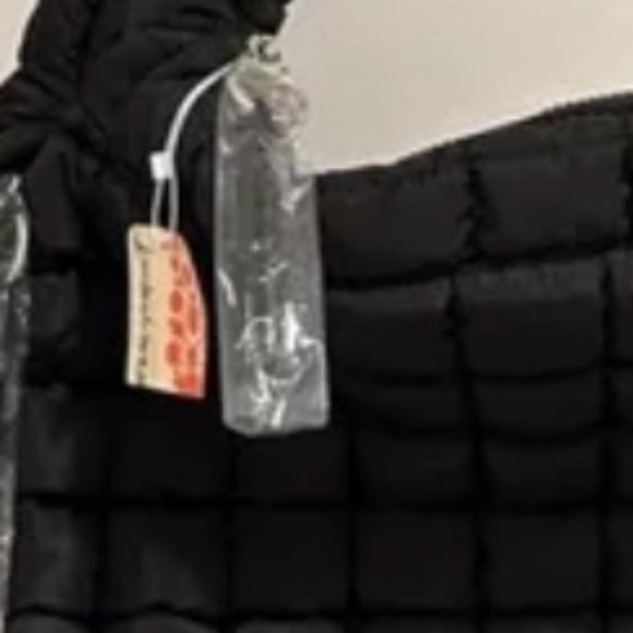 Free People Quilted Carryall in Black - Factory Sealed - Picture 11 of 14